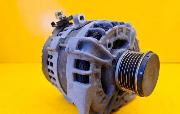Mercedes-Benz B W246 W242 Generator/alternator A0009063822