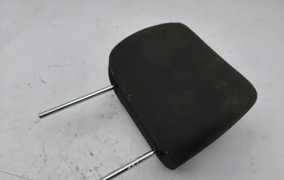 Toyota Corolla Verso AR10 Rear seat headrest 