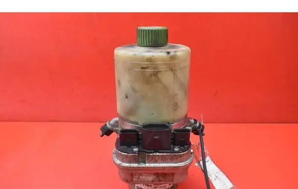 Skoda Fabia Mk2 (5J) Power steering pump 6Q0423156AB