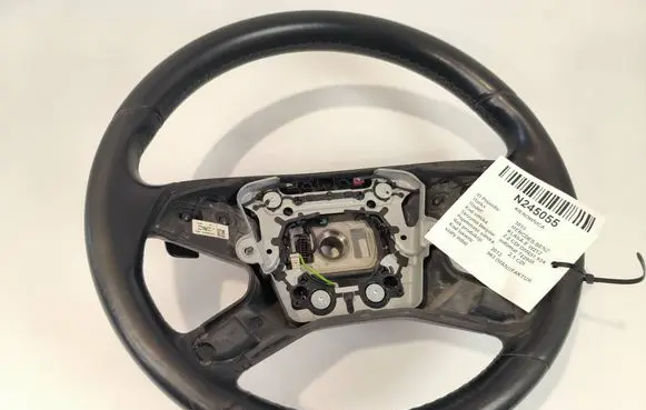 Mercedes-Benz E W212 Steering wheel A2124600403