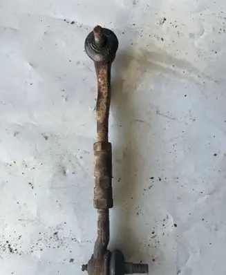 Mitsubishi Pajero Steering tie rod 