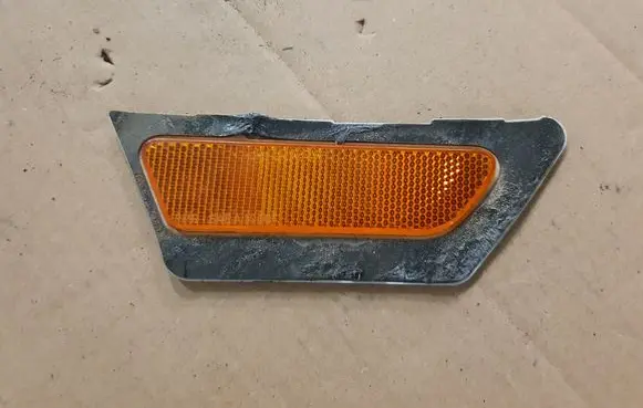 Audi A4 S4 B9 Front reflector 8W0945072