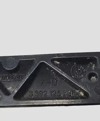 Opel Astra J Windshield/front glass wiper blade 97036203 3392128736