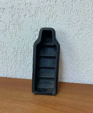 Land Rover Discovery 5 Quarter panel pressure vent HY32280B62AA