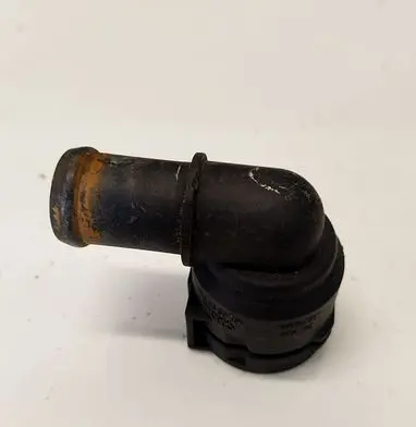 Volkswagen Touran I Engine coolant pipe/hose 1K0122291