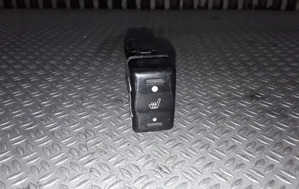 Opel Frontera B Seat heating switch M17321