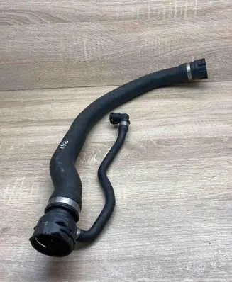 BMW 5 E60 E61 Engine coolant pipe/hose 7787449