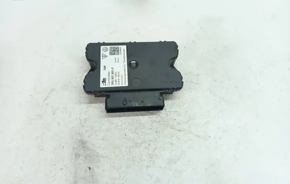 Volkswagen Touareg II Hand brake control module 7P0907801F 10095129053 28551025103
