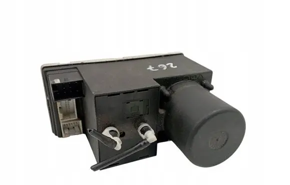 Audi A4 S4 B5 8D Central locking vacuum pump 8D0862257B