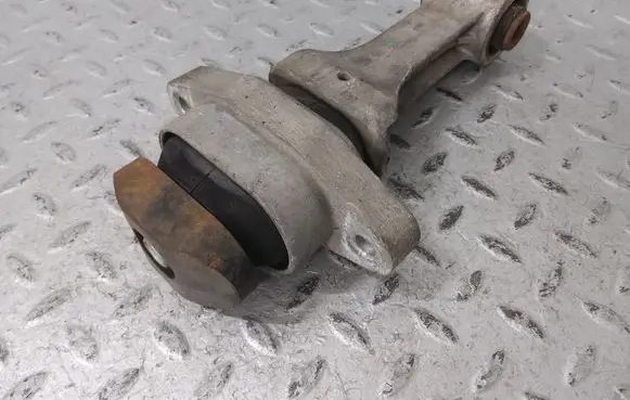 KIA Ceed Gearbox mount 21950J3000