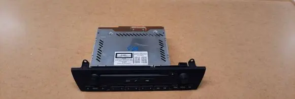 BMW X3 E83 Radio/GPS head unit trim VD102561003527 9132254 A2C53214139