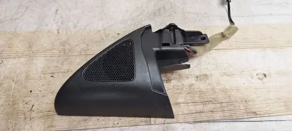 Volkswagen PASSAT CC Front door high frequency speaker 3C8837985 3C8035411