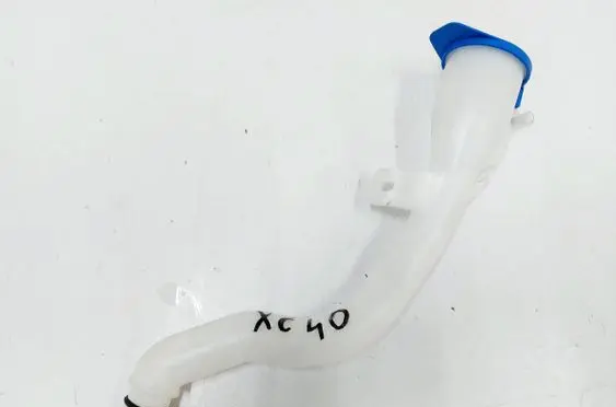 Volvo XC40 Window washer liquid tank fill tube 32390678