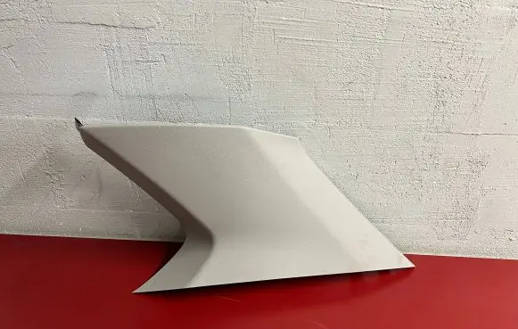 (D)pillar trim (top)