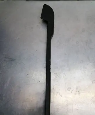Seat Leon (1M) Front passenger seat rail trim 1J0881088D