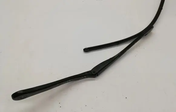 BMW 3 E90 E91 Windshield/front glass wiper blade 