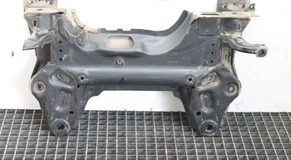 Peugeot 2008 II Front subframe