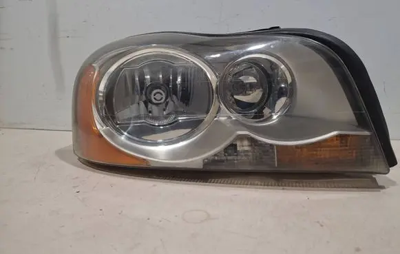 Volvo XC90 Headlight/headlamp 30698814 89900299