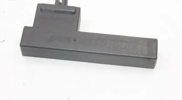 Audi A8 S8 D4 4H Keyless system antenna 4H0907247