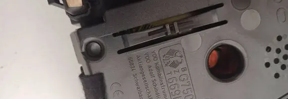 Seat Toledo II (1M) Speedometer (instrument cluster)
