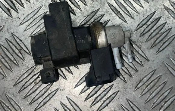 Hyundai Tucson JM Turbo solenoid valve T211