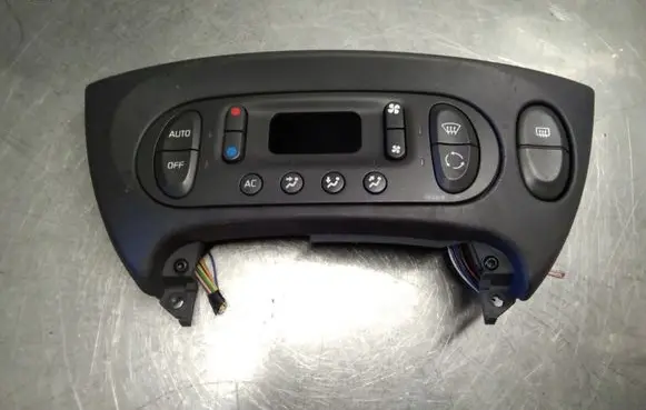 Renault Scenic I Climate control unit 7700435401 69470002 662117F