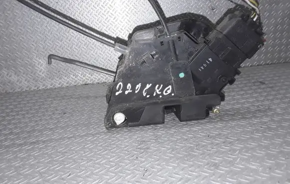 Mazda 3 I Rear door lock 3N6AA26413B