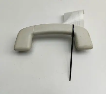 Volkswagen PASSAT B8 Front interior roof grab handle 3G0857607B