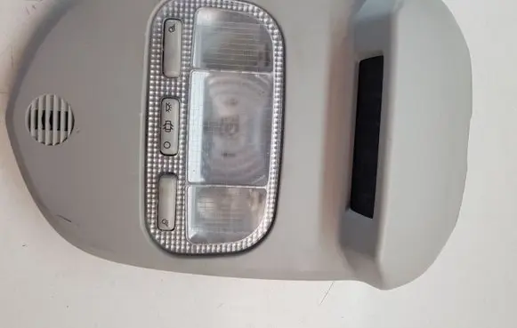 Peugeot 5008 Front seat light 9681370177