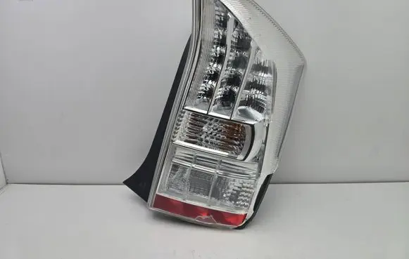 Toyota Prius (XW30) Rear/tail lights 5335R1S1 4737 A046040
