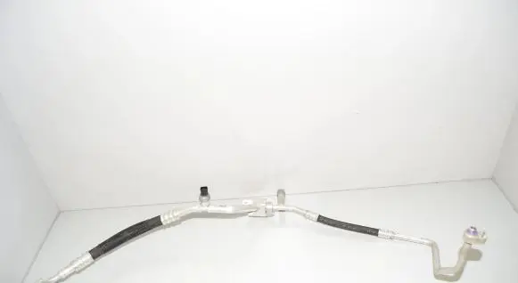 BMW i3 Air conditioning (A/C) pipe/hose 9291162 9335483 64509291162
