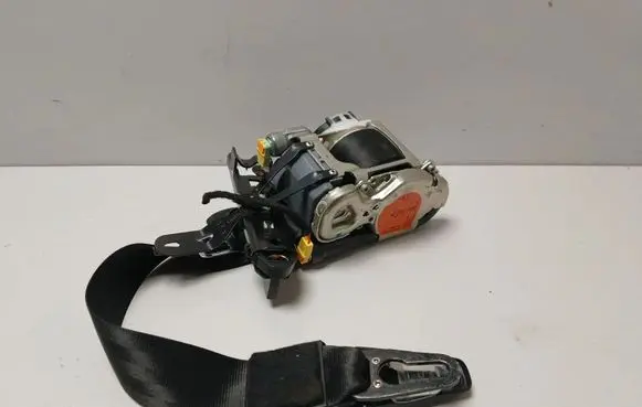 Porsche Macan (95B) Front seatbelt 95B857705G