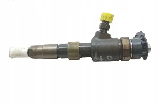 Fuel injector