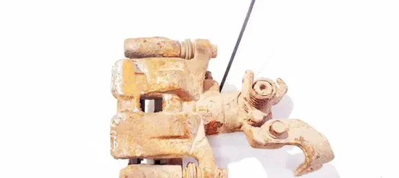 Rear brake caliper