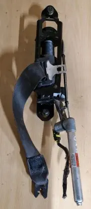 Volvo XC70 Front seatbelt