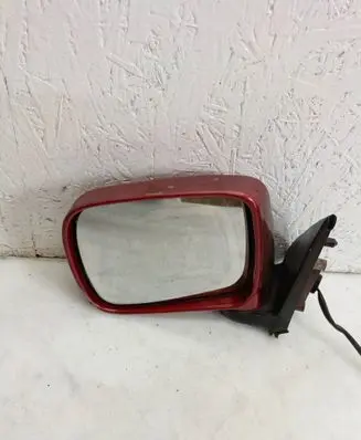 Nissan Terrano Front door electric wing mirror E9020066 E9010050 9020066