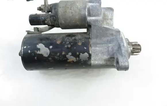 Volkswagen PASSAT B6 Starter motor 