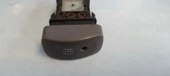 Nissan Micra Hazard light switch 065251