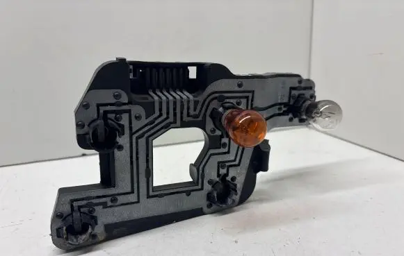 Citroen Xsara Tail light bulb cover holder 2534