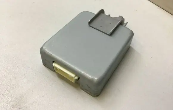 Toyota RAV 4 (XA50) Alarm control unit/module 8657242051 1669001230