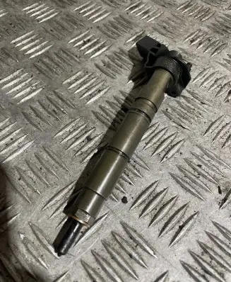 Mercedes-Benz CLS C219 Fuel injector A6420700587 0445115 SB5TG2V