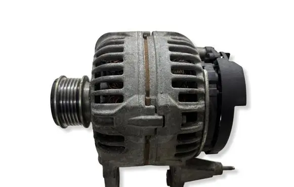 Volkswagen PASSAT B6 Generator/alternator 06F903023F
