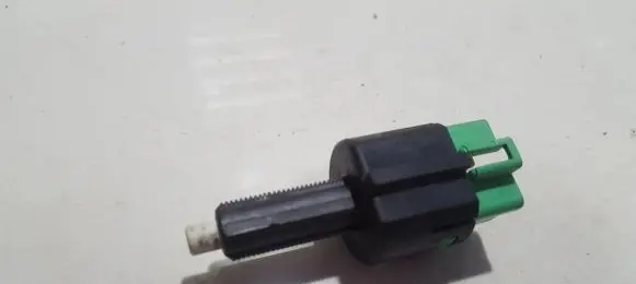 Mitsubishi Outlander Brake pedal sensor switch BD3B