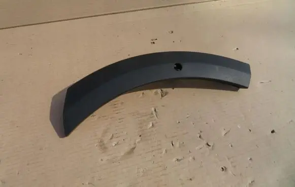 Volvo V60 Front bumper splitter molding 32296704