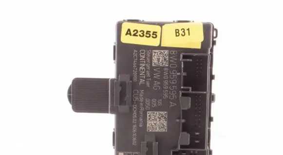 Audi A4 S4 B9 Door control unit/module 8W0959595A 8W0959595 A2C7466720900