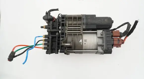 Porsche Macan (95B) Air suspension compressor/pump 4430200332 8946000860 95C616006G