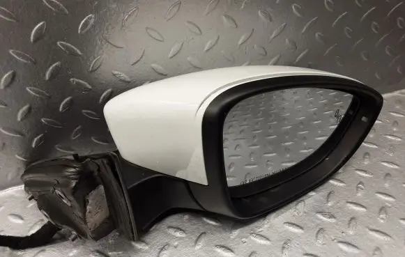 Volkswagen PASSAT B8 USA Front door electric wing mirror 561857508BE 561857538A 561857522AC