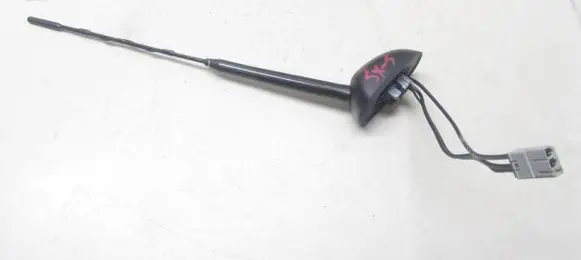 Suzuki SX4 S-Cross Aerial GPS antenna