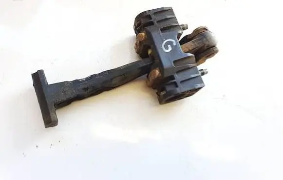 Opel Astra H Rear door check strap stopper