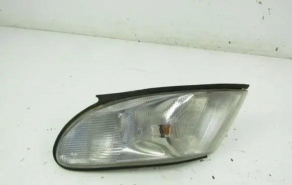 Saab 9-3 Ver1 Front indicator light 